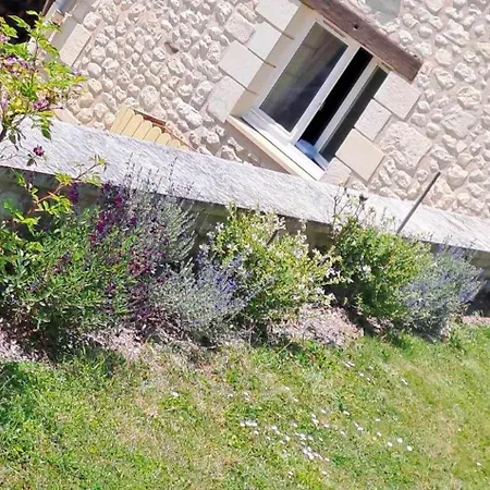 בית נופש Maison A 35 Minutes Du Futuroscope Sossais